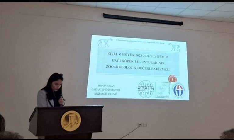 45. Uluslararası Kazı, Araştırma ve Arkeometri Sempozyumu 26-30 Mayıs 2025 tarihleri arasında Kültür ve Turizm Bakanlığı (Kültür Varlıkları ve Müzeler Genel Müdürlüğü) ve Mersin Üniversitesi iş birliğinde Mersin Üniversitesi Prof. Dr. Uğur ORAL Kültür Merkezinde gerçekleştirilmiştir.
